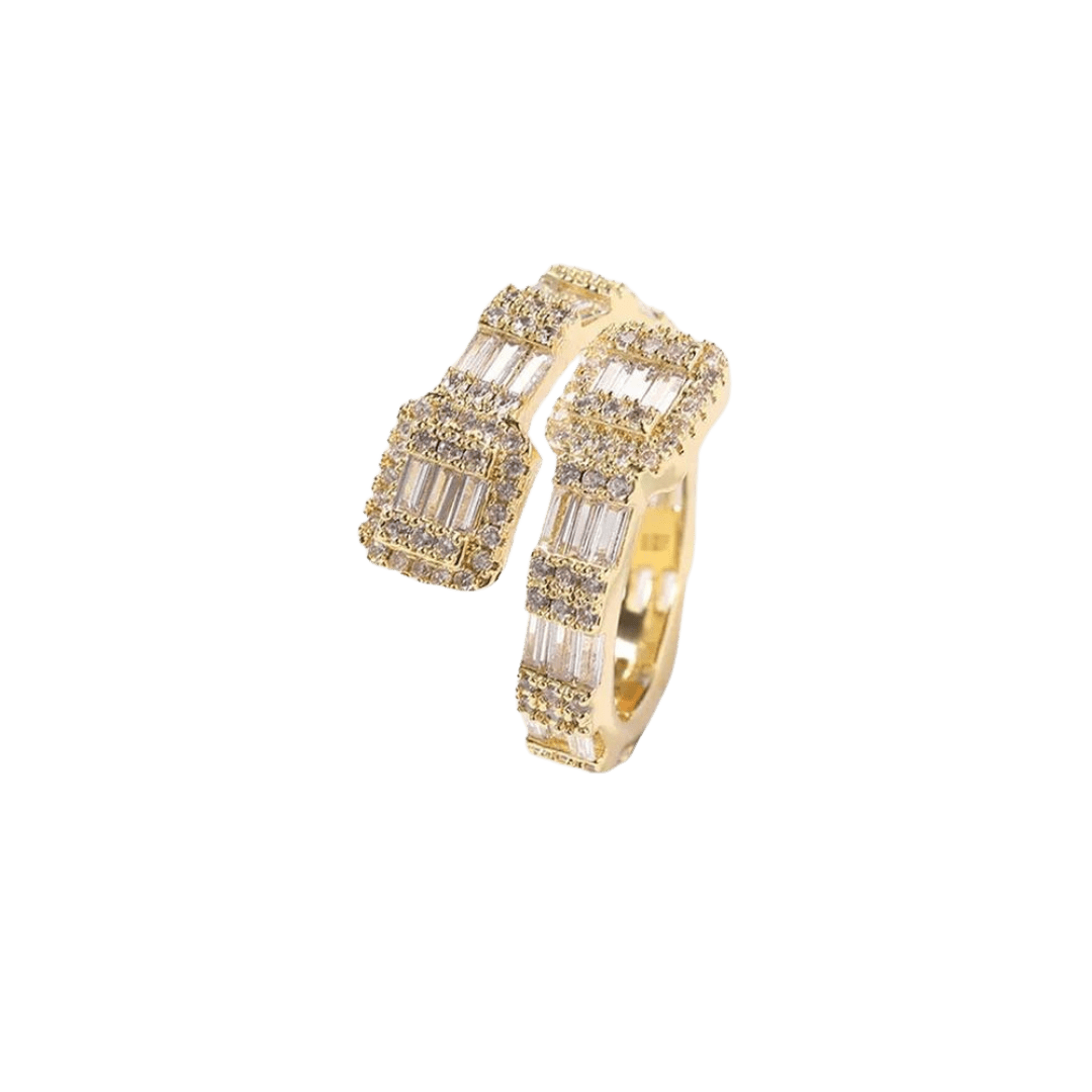 18k gold baguette ring featuring a row of sparkling baguette-cut gemstones set in a polished gold band.